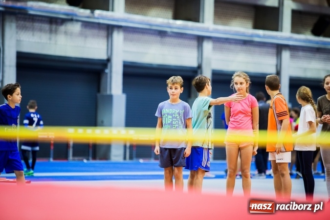 Zdjęcie w galerii na portalu naszraciborz.pl: Halowe Mistrzostwa Raciborza i Powiatu Raciborskiego w Lekkiej Atletyce wiadomości z regionu