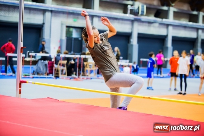 Zdjęcie w galerii na portalu naszraciborz.pl: Halowe Mistrzostwa Raciborza i Powiatu Raciborskiego w Lekkiej Atletyce wiadomości z regionu