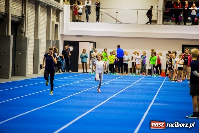 Zdjęcie w galerii na portalu naszraciborz.pl: Halowe Mistrzostwa Raciborza i Powiatu Raciborskiego w Lekkiej Atletyce wiadomości z regionu