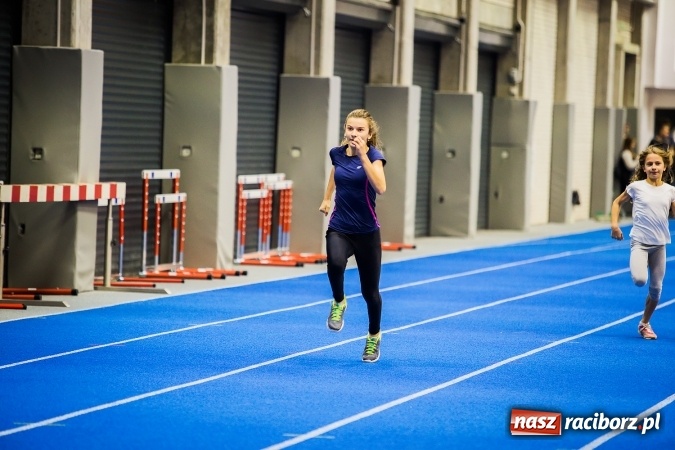 Zdjęcie w galerii na portalu naszraciborz.pl: Halowe Mistrzostwa Raciborza i Powiatu Raciborskiego w Lekkiej Atletyce wiadomości z regionu