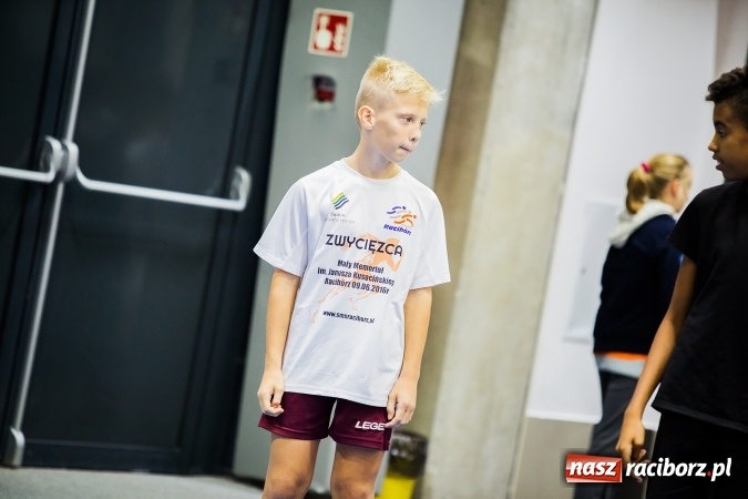 Zdjęcie w galerii na portalu naszraciborz.pl: Halowe Mistrzostwa Raciborza i Powiatu Raciborskiego w Lekkiej Atletyce wiadomości z regionu