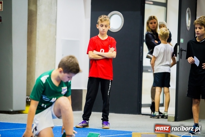 Zdjęcie w galerii na portalu naszraciborz.pl: Halowe Mistrzostwa Raciborza i Powiatu Raciborskiego w Lekkiej Atletyce wiadomości z regionu