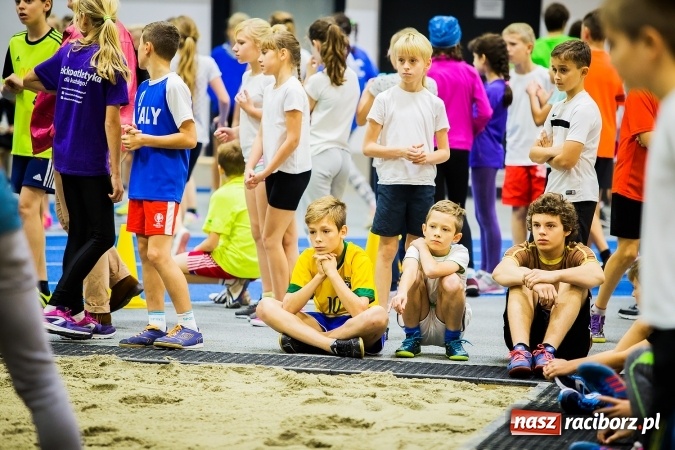 Zdjęcie w galerii na portalu naszraciborz.pl: Halowe Mistrzostwa Raciborza i Powiatu Raciborskiego w Lekkiej Atletyce wiadomości z regionu