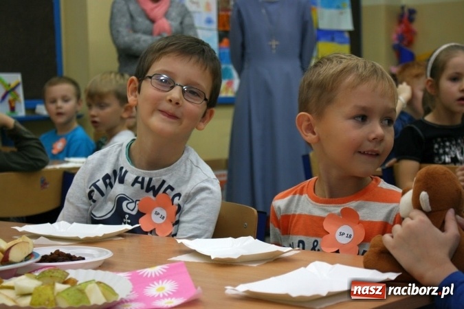 Zdjęcie w galerii na portalu naszraciborz.pl: Dzień Otwartych Drzwi w Szkole Podstawowej nr 18  wiadomości z regionu