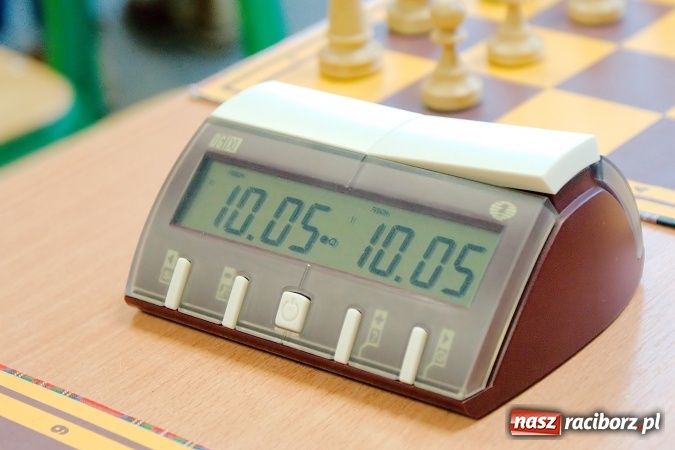 Zdjęcie w galerii na portalu naszraciborz.pl: Finał rejonowy w szachach drużynowych w Tworkowie. Raciborskie G1 zwycięskie wiadomości z regionu