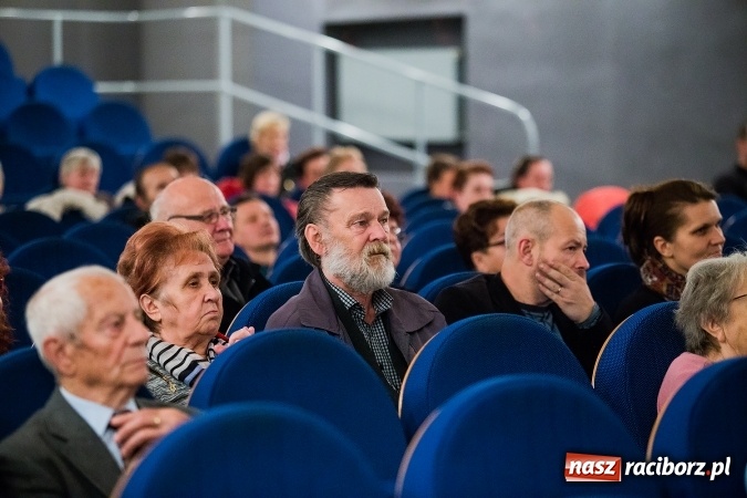 Zdjęcie w galerii na portalu naszraciborz.pl: Wieczór Polski w Domu Kultury Strzecha wiadomości z regionu