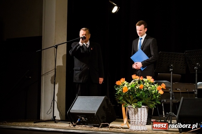 Zdjęcie w galerii na portalu naszraciborz.pl: Wieczór Polski w Domu Kultury Strzecha wiadomości z regionu