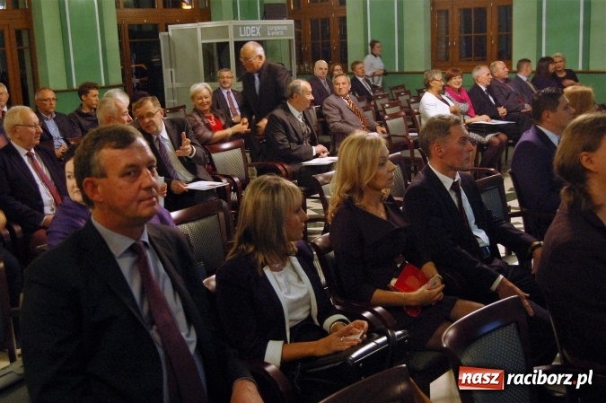 Zdjęcie w galerii na portalu naszraciborz.pl: Odlewnia RAFAMET Filarem Ziemi Raciborskiej wiadomości z regionu