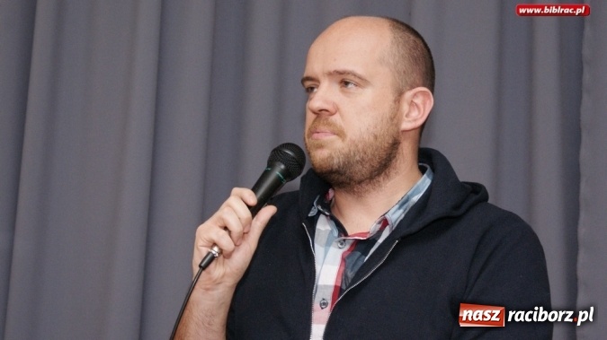 Zdjęcie w galerii na portalu naszraciborz.pl: To ludzie, a nie narody, robią ludobójstwo – Wołyń oczami Szabłowskiego w bibliotece  wiadomości z regionu