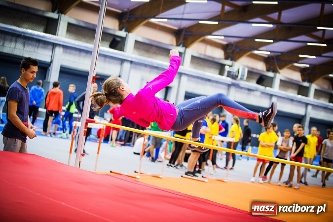 Zdjęcie w galerii na portalu naszraciborz.pl: Drugi dzień Halowych Mistrzostw Raciborza w Lekkiej Atletyce wiadomości z regionu