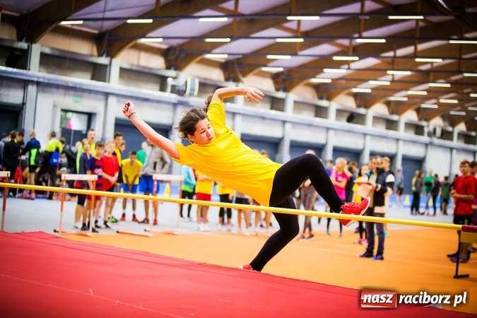 Zdjęcie w galerii na portalu naszraciborz.pl: Drugi dzień Halowych Mistrzostw Raciborza w Lekkiej Atletyce wiadomości z regionu