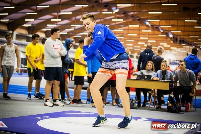 Zdjęcie w galerii na portalu naszraciborz.pl: Drugi dzień Halowych Mistrzostw Raciborza w Lekkiej Atletyce wiadomości z regionu