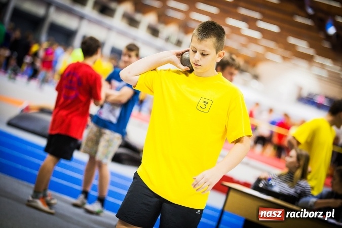 Zdjęcie w galerii na portalu naszraciborz.pl: Drugi dzień Halowych Mistrzostw Raciborza w Lekkiej Atletyce wiadomości z regionu