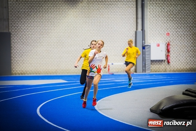 Zdjęcie w galerii na portalu naszraciborz.pl: Drugi dzień Halowych Mistrzostw Raciborza w Lekkiej Atletyce wiadomości z regionu