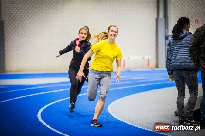Zdjęcie w galerii na portalu naszraciborz.pl: Drugi dzień Halowych Mistrzostw Raciborza w Lekkiej Atletyce wiadomości z regionu