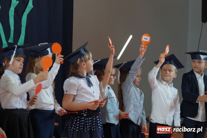 Zdjęcie w galerii na portalu naszraciborz.pl: Święto szkoły w Górkach Śląskich na bogato!  wiadomości z regionu