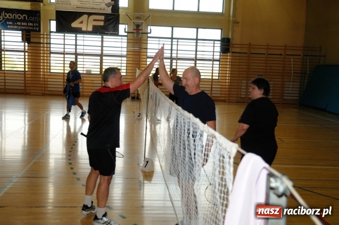 Zdjęcie w galerii na portalu naszraciborz.pl: X mistrzostwa amator&oacute;w powiatu raciborskiego w badmintonie za nami wiadomości z regionu