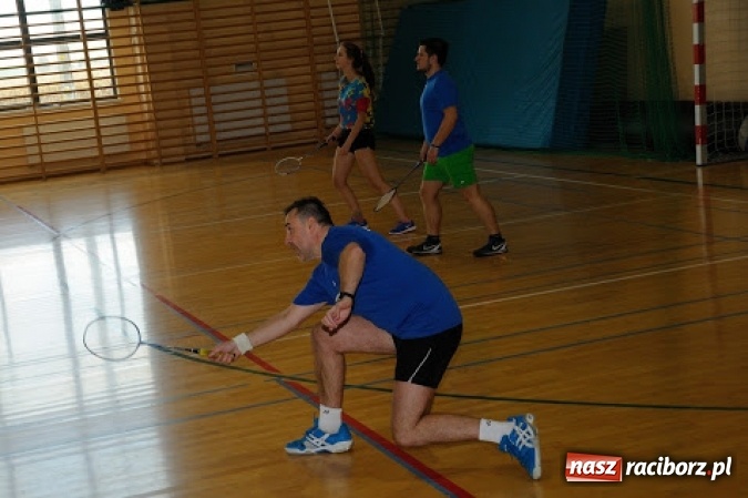 Zdjęcie w galerii na portalu naszraciborz.pl: X mistrzostwa amator&oacute;w powiatu raciborskiego w badmintonie za nami wiadomości z regionu