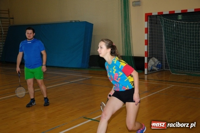 Zdjęcie w galerii na portalu naszraciborz.pl: X mistrzostwa amator&oacute;w powiatu raciborskiego w badmintonie za nami wiadomości z regionu