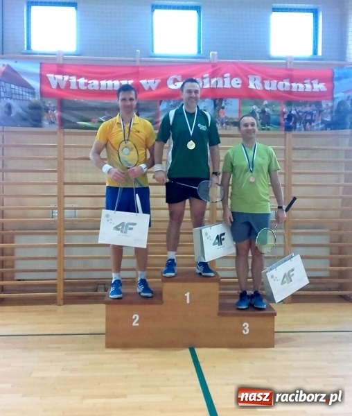 Zdjęcie w galerii na portalu naszraciborz.pl: X mistrzostwa amator&oacute;w powiatu raciborskiego w badmintonie za nami wiadomości z regionu