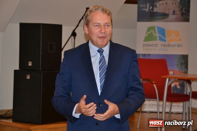 Zdjęcie w galerii na portalu naszraciborz.pl: Kultura w regionie - spotkanie partycypacyjne na Zamku Piastowskim wiadomości z regionu