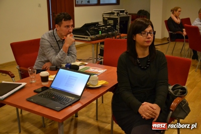 Zdjęcie w galerii na portalu naszraciborz.pl: Kultura w regionie - spotkanie partycypacyjne na Zamku Piastowskim wiadomości z regionu