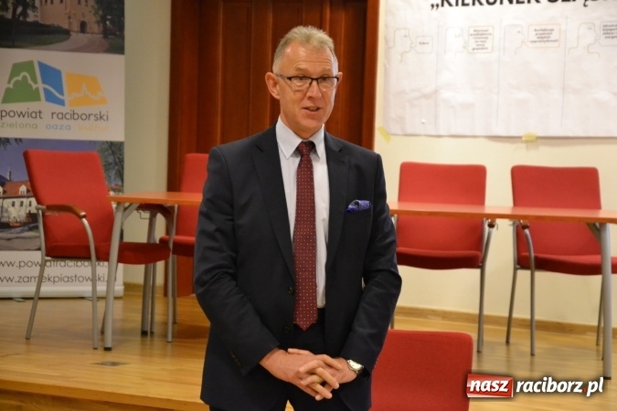 Zdjęcie w galerii na portalu naszraciborz.pl: Kultura w regionie - spotkanie partycypacyjne na Zamku Piastowskim wiadomości z regionu