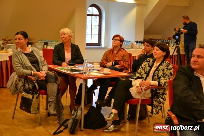 Zdjęcie w galerii na portalu naszraciborz.pl: Kultura w regionie - spotkanie partycypacyjne na Zamku Piastowskim wiadomości z regionu