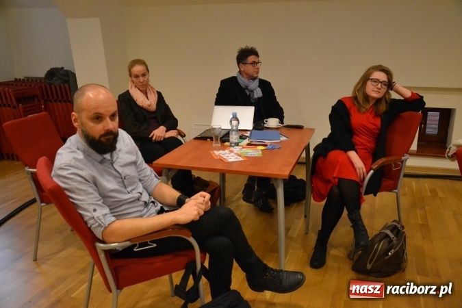 Zdjęcie w galerii na portalu naszraciborz.pl: Kultura w regionie - spotkanie partycypacyjne na Zamku Piastowskim wiadomości z regionu