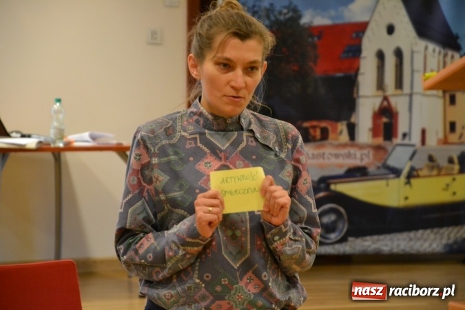 Zdjęcie w galerii na portalu naszraciborz.pl: Kultura w regionie - spotkanie partycypacyjne na Zamku Piastowskim wiadomości z regionu