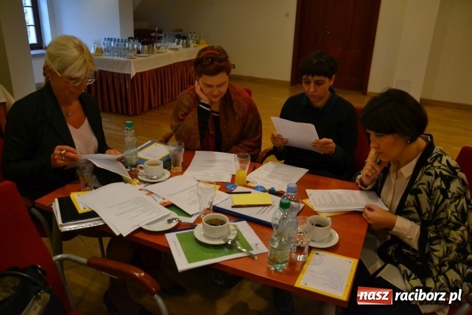 Zdjęcie w galerii na portalu naszraciborz.pl: Kultura w regionie - spotkanie partycypacyjne na Zamku Piastowskim wiadomości z regionu