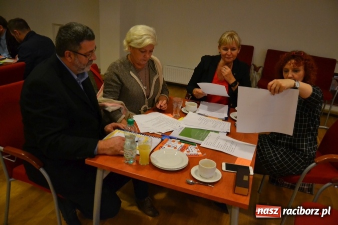 Zdjęcie w galerii na portalu naszraciborz.pl: Kultura w regionie - spotkanie partycypacyjne na Zamku Piastowskim wiadomości z regionu