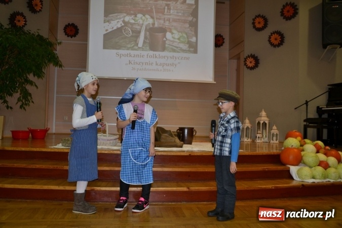 Zdjęcie w galerii na portalu naszraciborz.pl: Już kapusty pełna beczka…  wiadomości z regionu