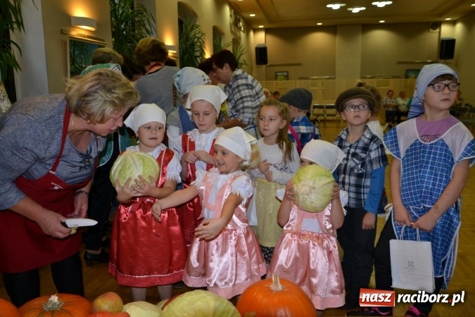 Zdjęcie w galerii na portalu naszraciborz.pl: Już kapusty pełna beczka…  wiadomości z regionu