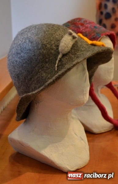 Zdjęcie w galerii na portalu naszraciborz.pl: W bajkowej krainie filcu i jedwabiu  wiadomości z regionu