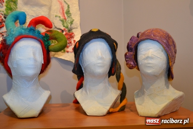 Zdjęcie w galerii na portalu naszraciborz.pl: W bajkowej krainie filcu i jedwabiu  wiadomości z regionu
