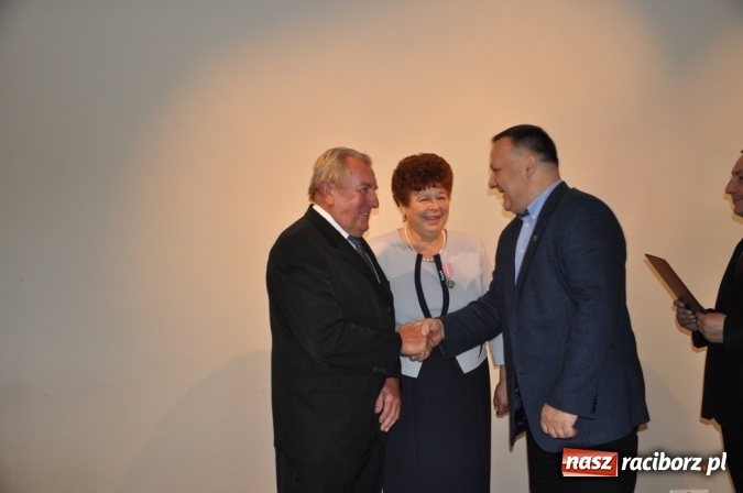 Zdjęcie w galerii na portalu naszraciborz.pl: Złote Gody w Kuźni Raciborskiej. Na bankiecie u burmistrza  wiadomości z regionu