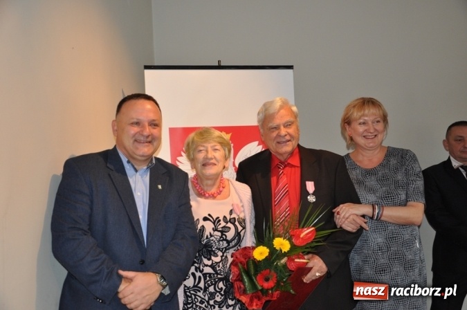 Zdjęcie w galerii na portalu naszraciborz.pl: Złote Gody w Kuźni Raciborskiej. Na bankiecie u burmistrza  wiadomości z regionu