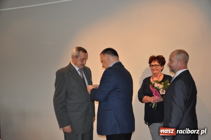 Zdjęcie w galerii na portalu naszraciborz.pl: Złote Gody w Kuźni Raciborskiej. Na bankiecie u burmistrza  wiadomości z regionu