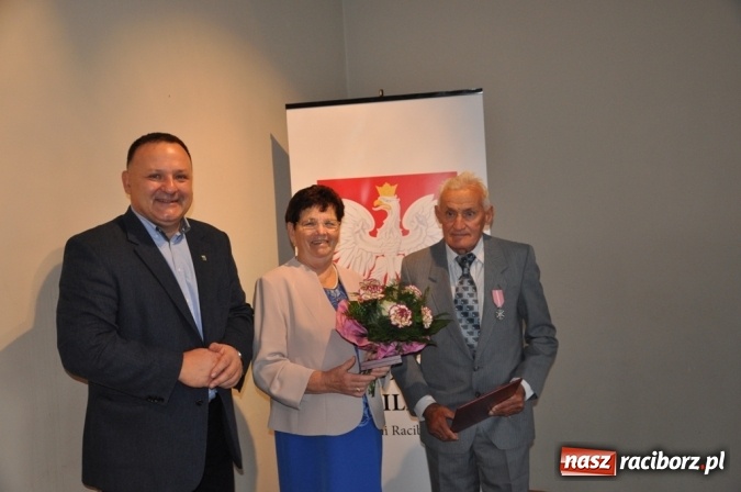 Zdjęcie w galerii na portalu naszraciborz.pl: Złote Gody w Kuźni Raciborskiej. Na bankiecie u burmistrza  wiadomości z regionu