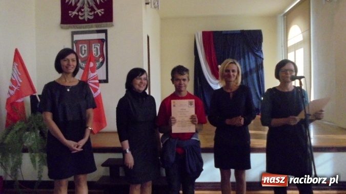 Zdjęcie w galerii na portalu naszraciborz.pl: Tydzień Kodowania w Gimnazjum nr 5 - szkoła kolejny raz włączyła się w Code Week wiadomości z regionu