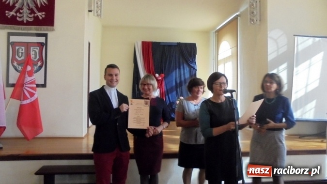 Zdjęcie w galerii na portalu naszraciborz.pl: Tydzień Kodowania w Gimnazjum nr 5 - szkoła kolejny raz włączyła się w Code Week wiadomości z regionu