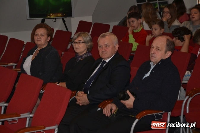 Zdjęcie w galerii na portalu naszraciborz.pl: IX Raciborskie Dni Nauki i Techniki ruszyły na zamku  wiadomości z regionu