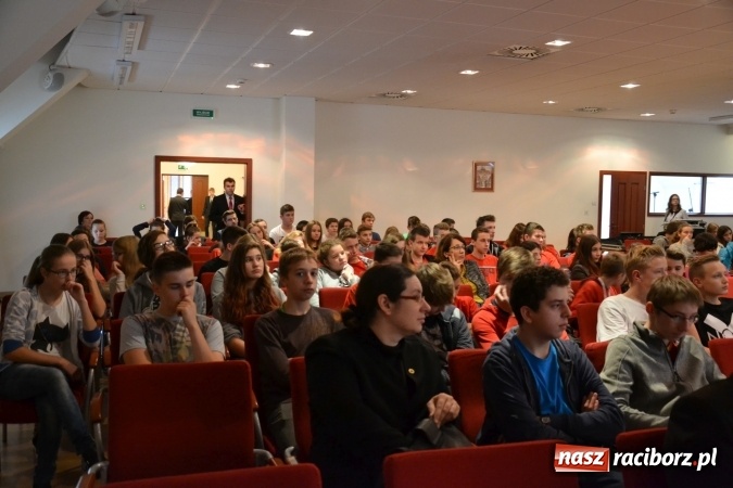 Zdjęcie w galerii na portalu naszraciborz.pl: IX Raciborskie Dni Nauki i Techniki ruszyły na zamku  wiadomości z regionu