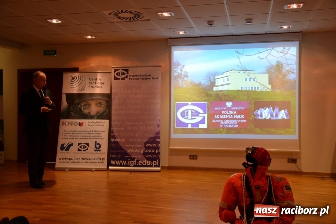 Zdjęcie w galerii na portalu naszraciborz.pl: IX Raciborskie Dni Nauki i Techniki ruszyły na zamku  wiadomości z regionu