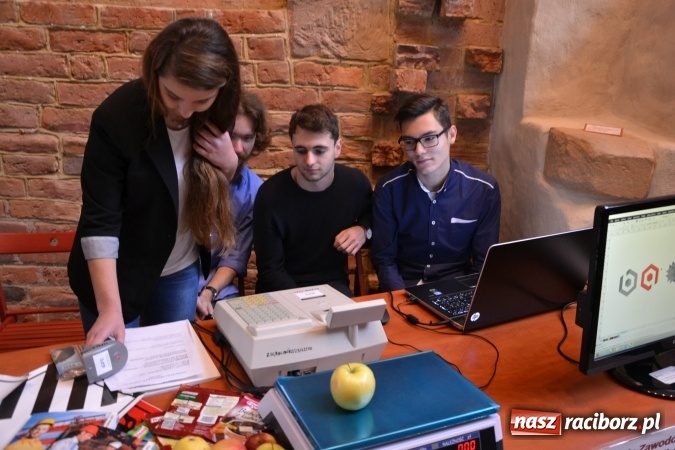 Zdjęcie w galerii na portalu naszraciborz.pl: IX Raciborskie Dni Nauki i Techniki ruszyły na zamku  wiadomości z regionu