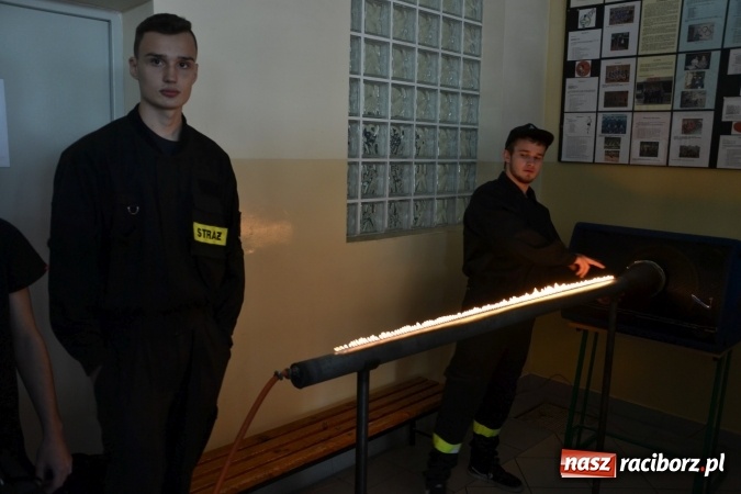 Zdjęcie w galerii na portalu naszraciborz.pl: IX Raciborskie Dni Nauki i Techniki ruszyły na zamku  wiadomości z regionu