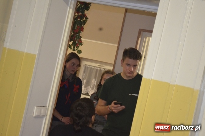 Zdjęcie w galerii na portalu naszraciborz.pl: Harcerze z Raciborza na biwaku w Brzeźnicy wiadomości z regionu