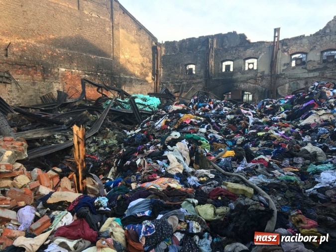 Zdjęcie w galerii na portalu naszraciborz.pl: Komunikat Starostwa Powiatowego. Odpady w Raciborzu-Brzeziu przy Zakładowej gromadzono nielegalnie! wiadomości z regionu