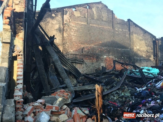 Zdjęcie w galerii na portalu naszraciborz.pl: Komunikat Starostwa Powiatowego. Odpady w Raciborzu-Brzeziu przy Zakładowej gromadzono nielegalnie! wiadomości z regionu